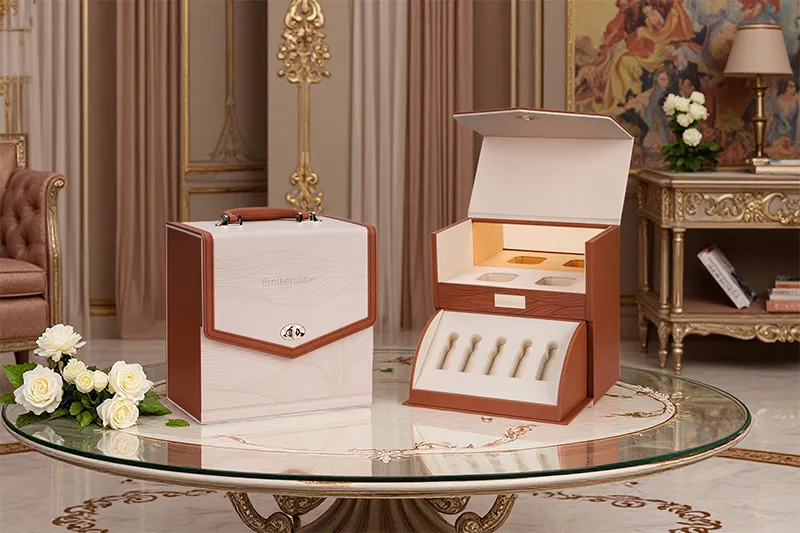 Ivory-White-And-Brown-Pu-Leather-Perfume-Travel-Case